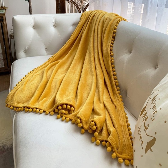 Sunflower Yellow Pompom Fringe Chic Cozy Soft Throw Blanket/Cover - Picture 2 of 16